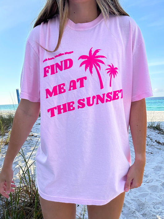 Find me at Sunset Puff Tee