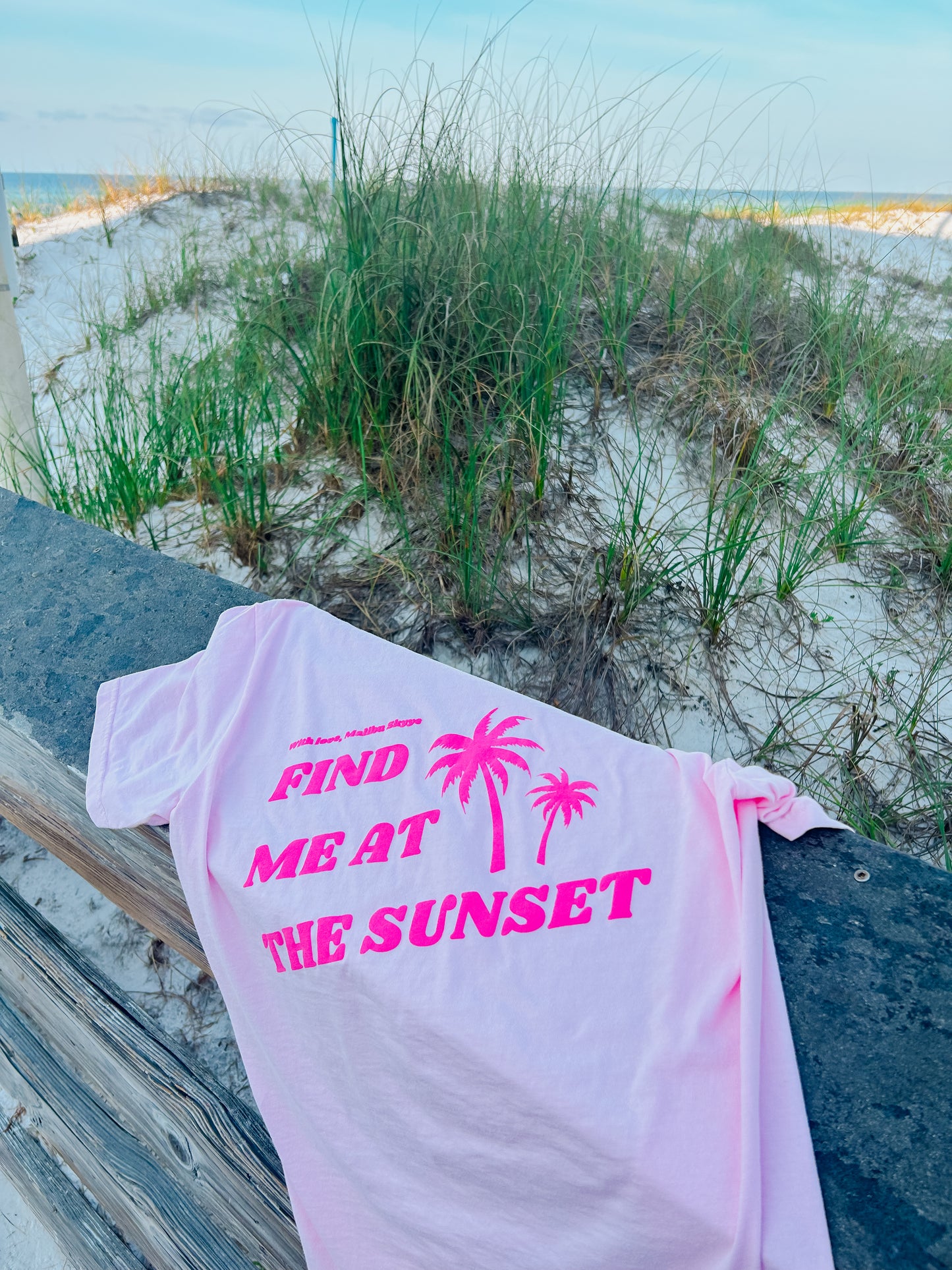 Find me at Sunset Puff Tee